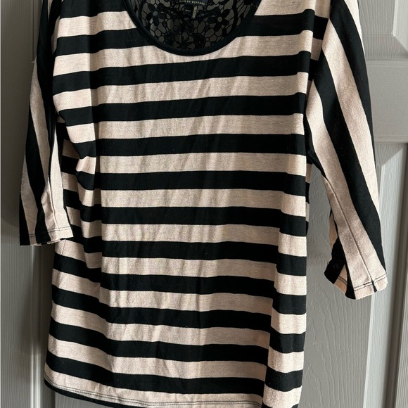 iJeans By Buffalo Black Lace Striped Top - Picture 3 of 3